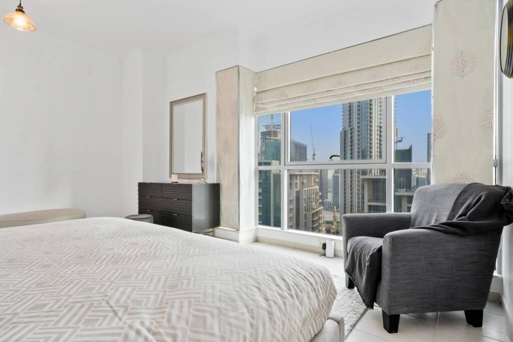 Spectacular Burj & Fountain View - Luxurious 3 Bedrooms & Maids Room - The Residences Dubái Exterior foto